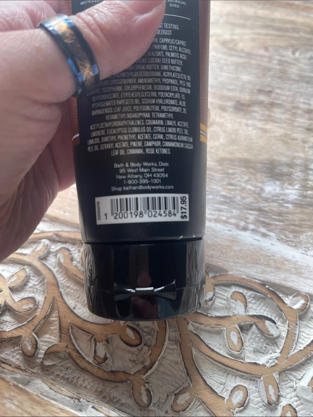 Bath & Body Works rich hydrating